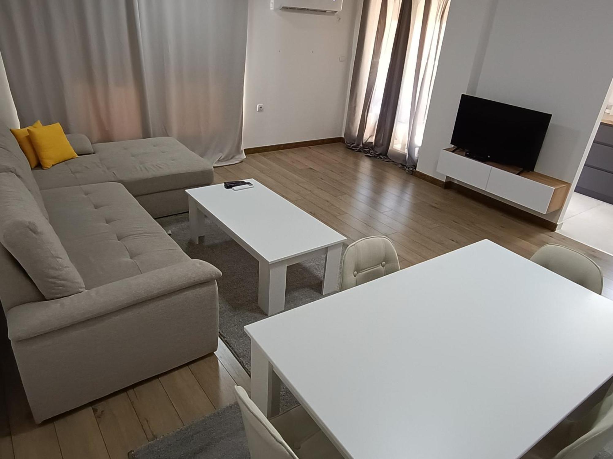 Grand Apartments ستروميكا المظهر الخارجي الصورة